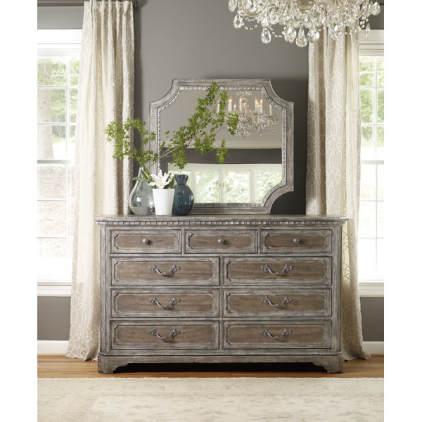 Hooker Furniture True Vintage 9 Drawer Dresser With Mirror